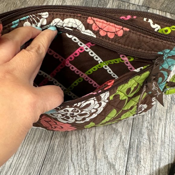 Vera Bradley Saddle Hipster Pushlock Closure Crossbody Purse LOLA 10" x 10" x 1" - Picture 7 of 13